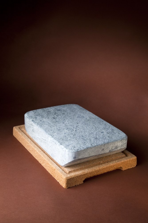 Steengrill met kurk onderzetter teksten taljsten