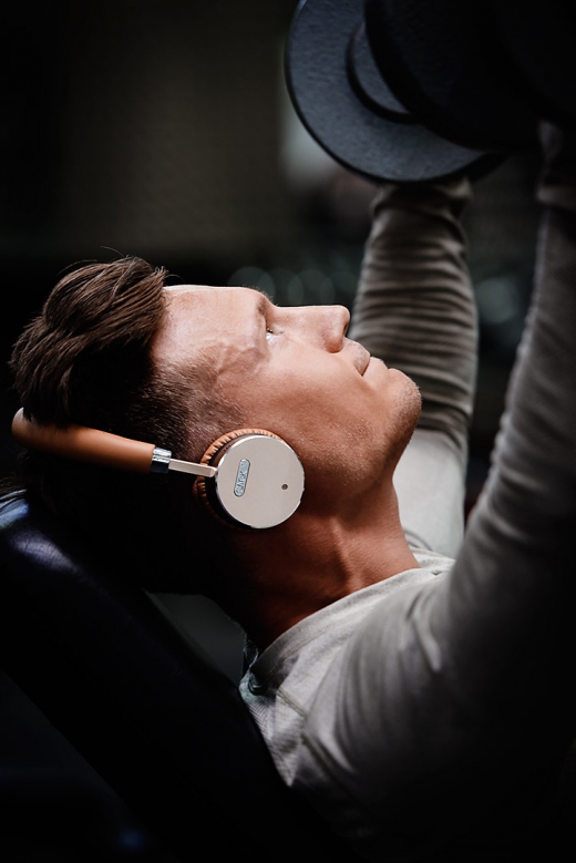 Woofit headphone golden